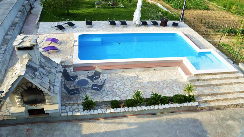Villa Bubalo Omiš Exterior foto